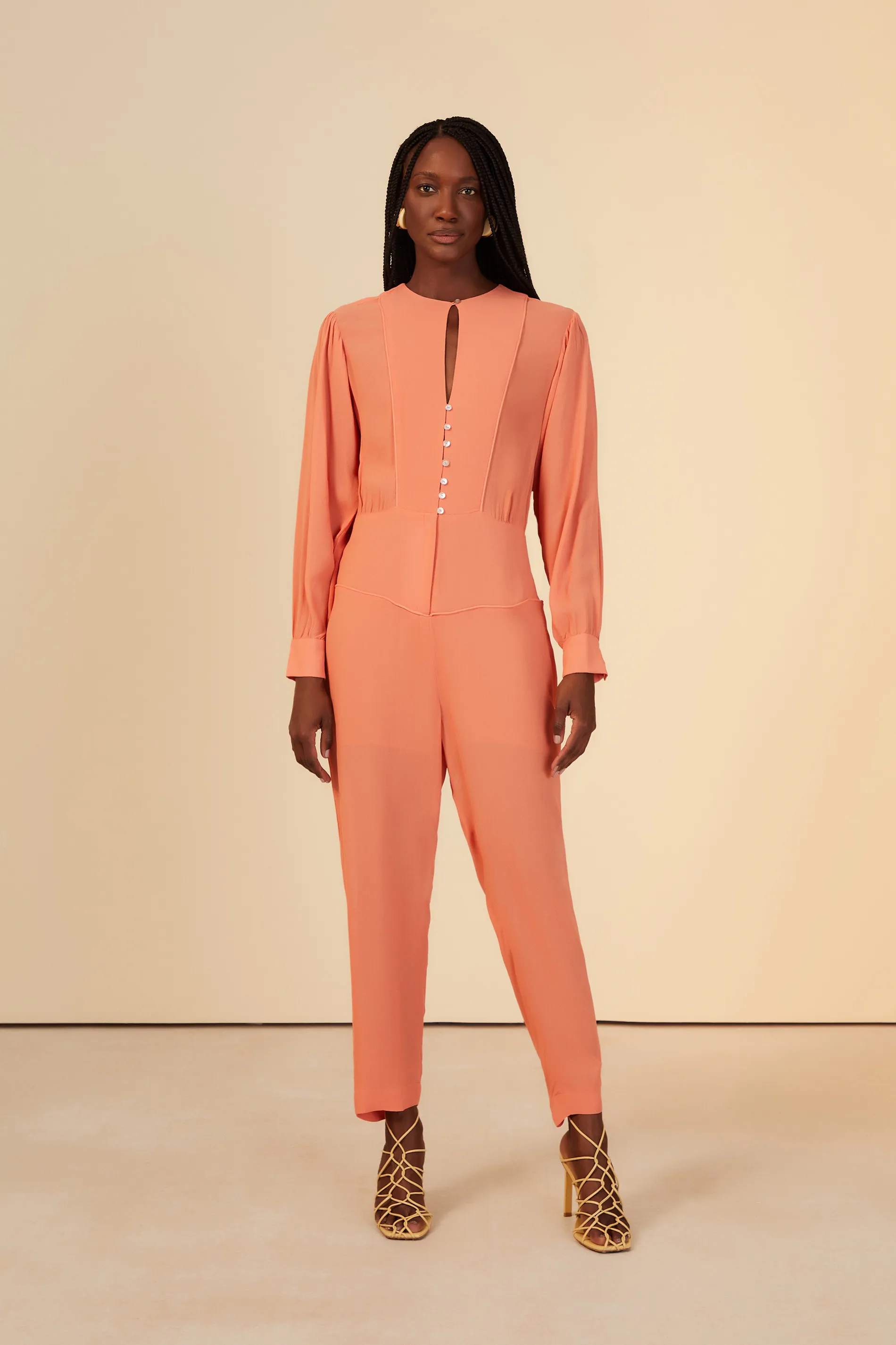 Macacão De Georgette Pesado Pala Com Cinto