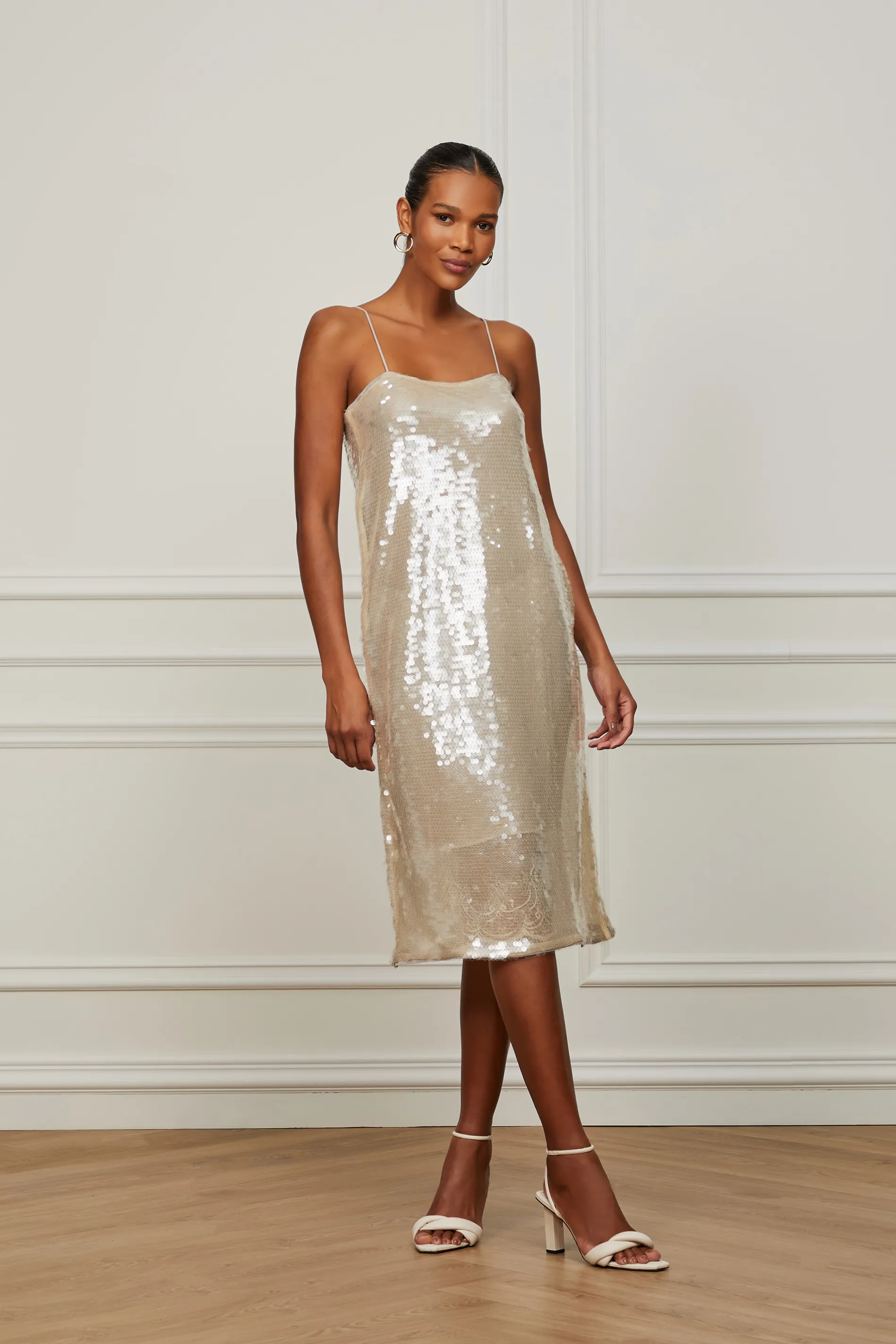 Vestido De Paetê Midi Transparente Reto