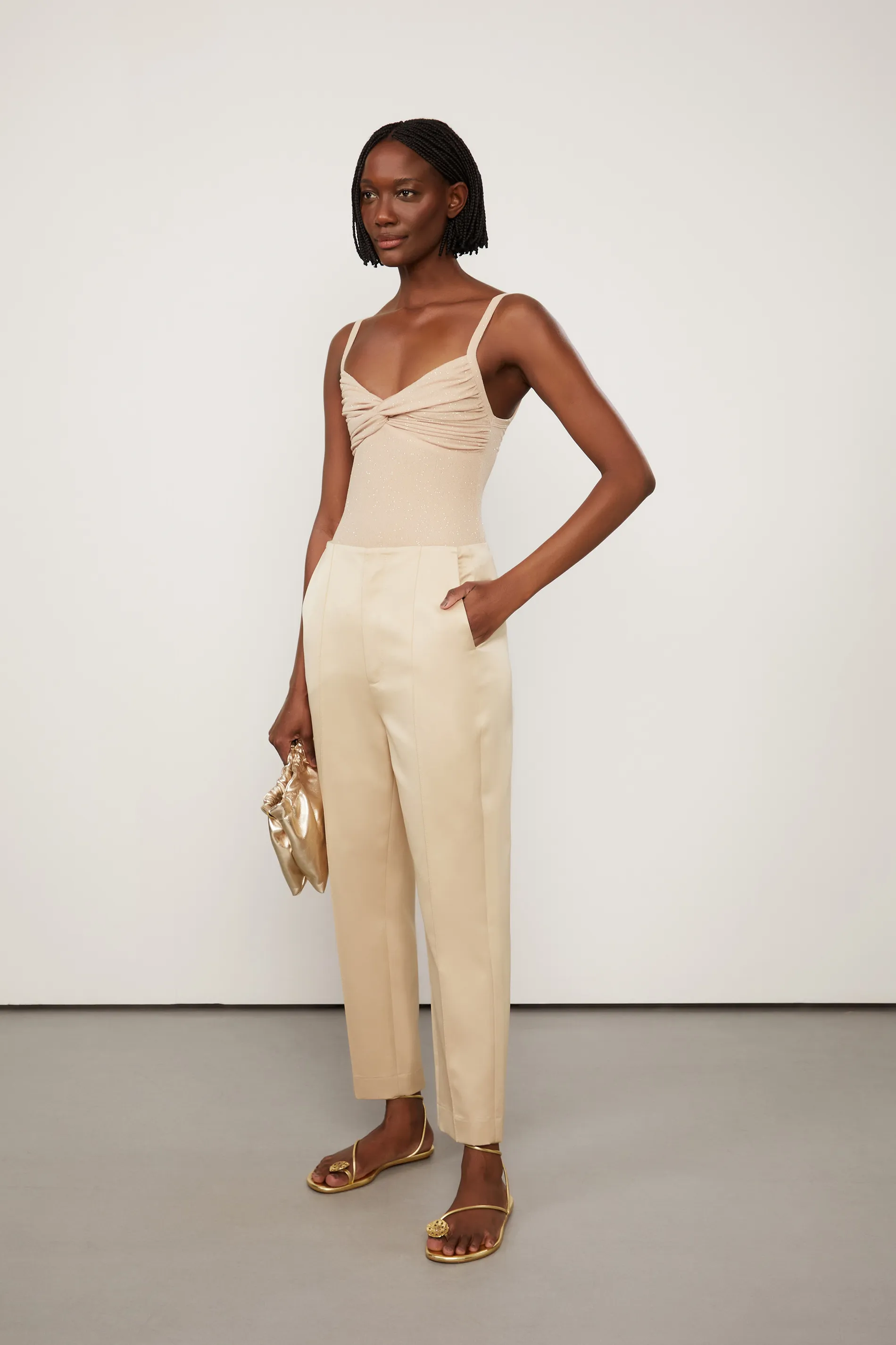 Body De Malha Nude Busto Torcido