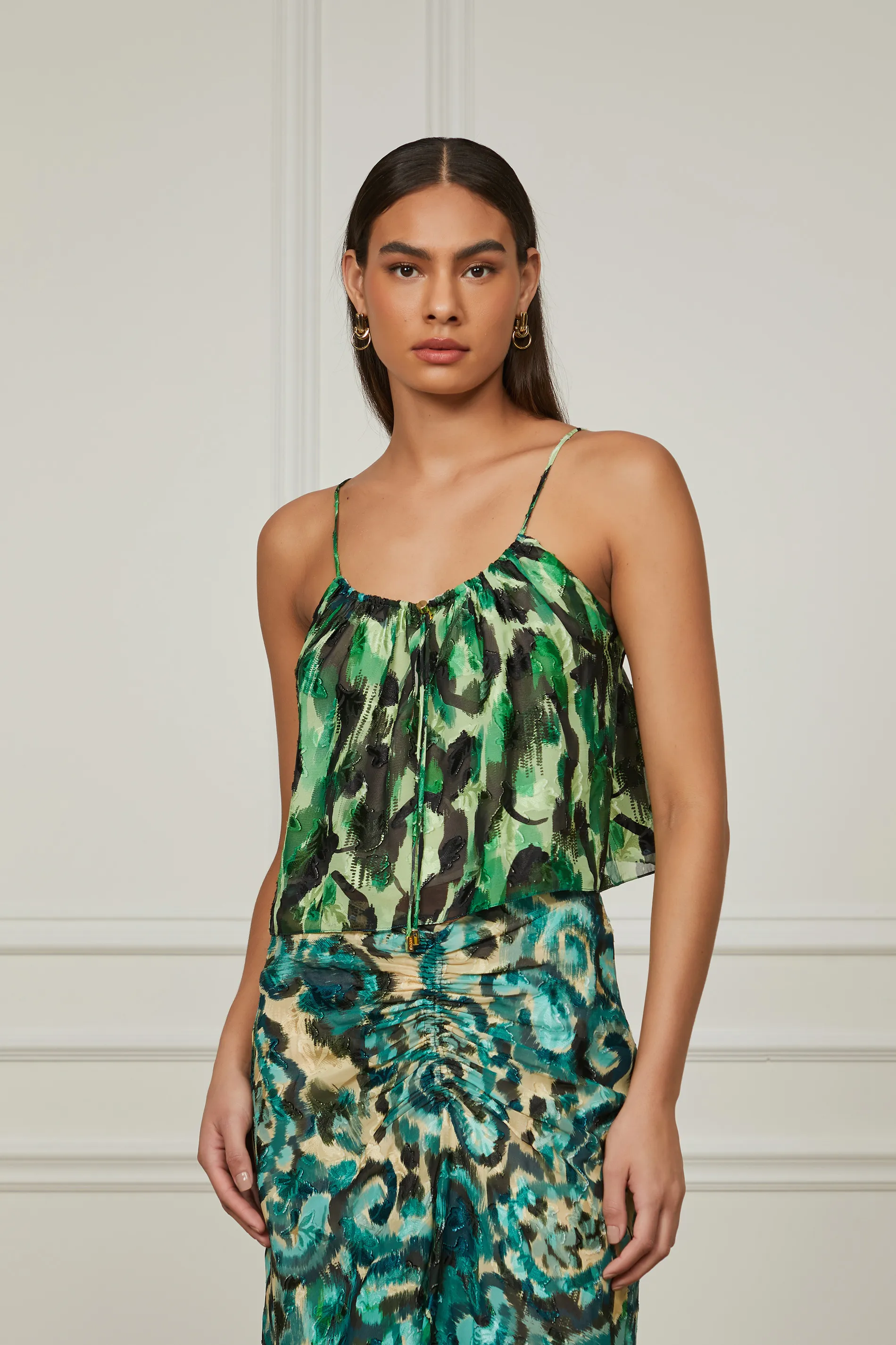 Blusa De Alça Com Pala Franzida Estampa Ikat