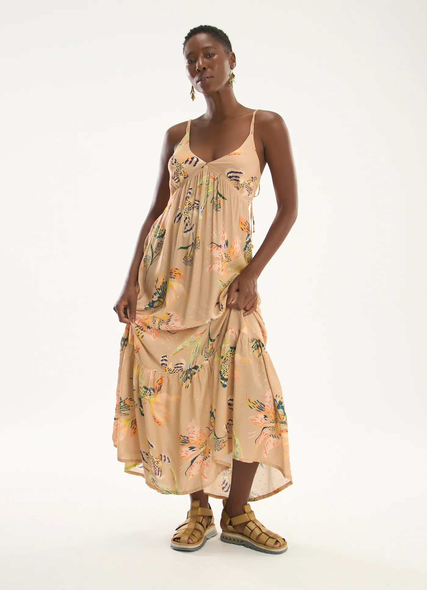 Vestido alcinha estampado borboflor