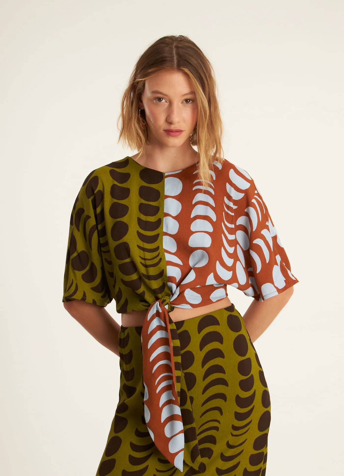 Blusa mix estampada lunário