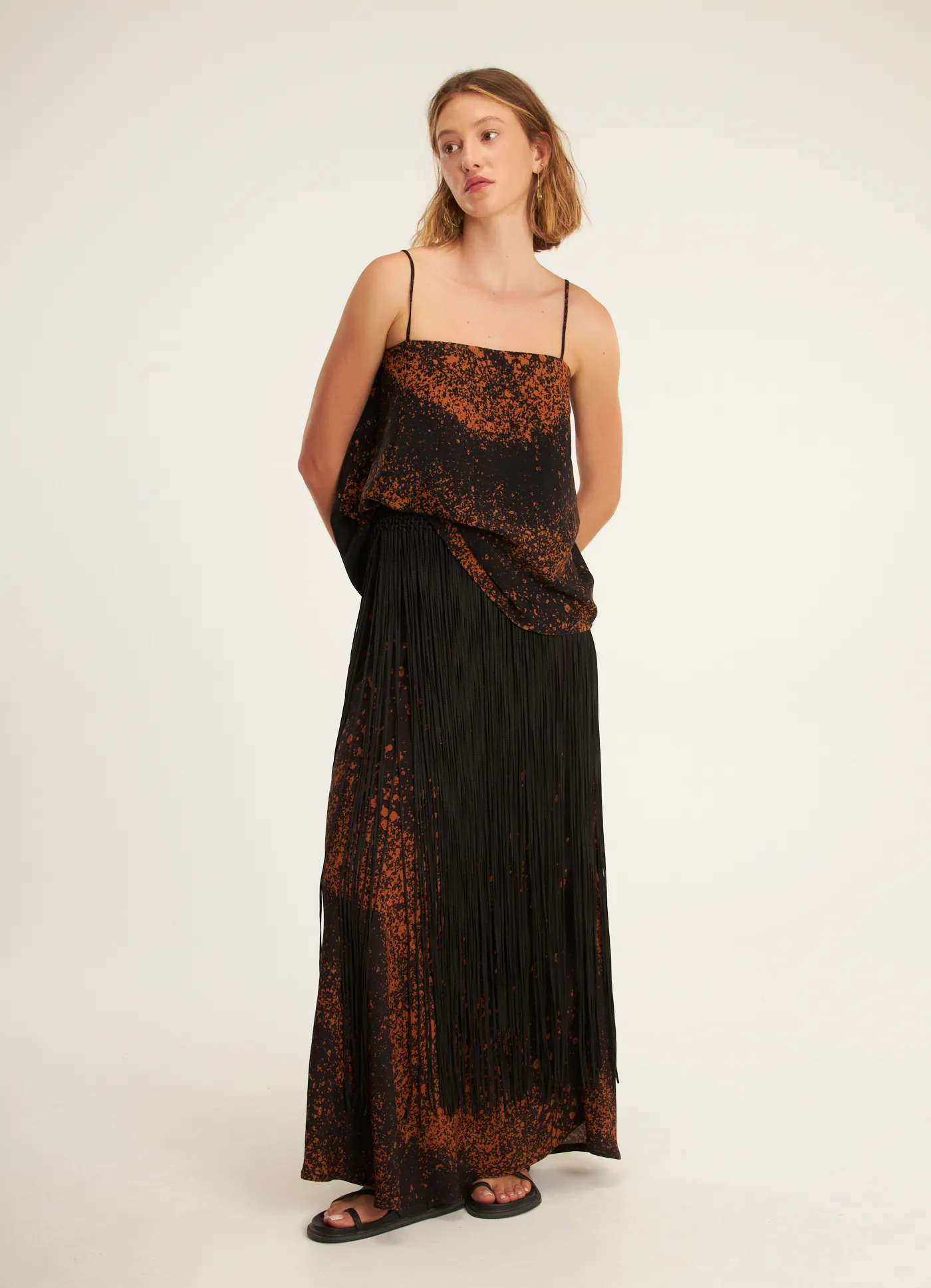 Saia estampada vulcão