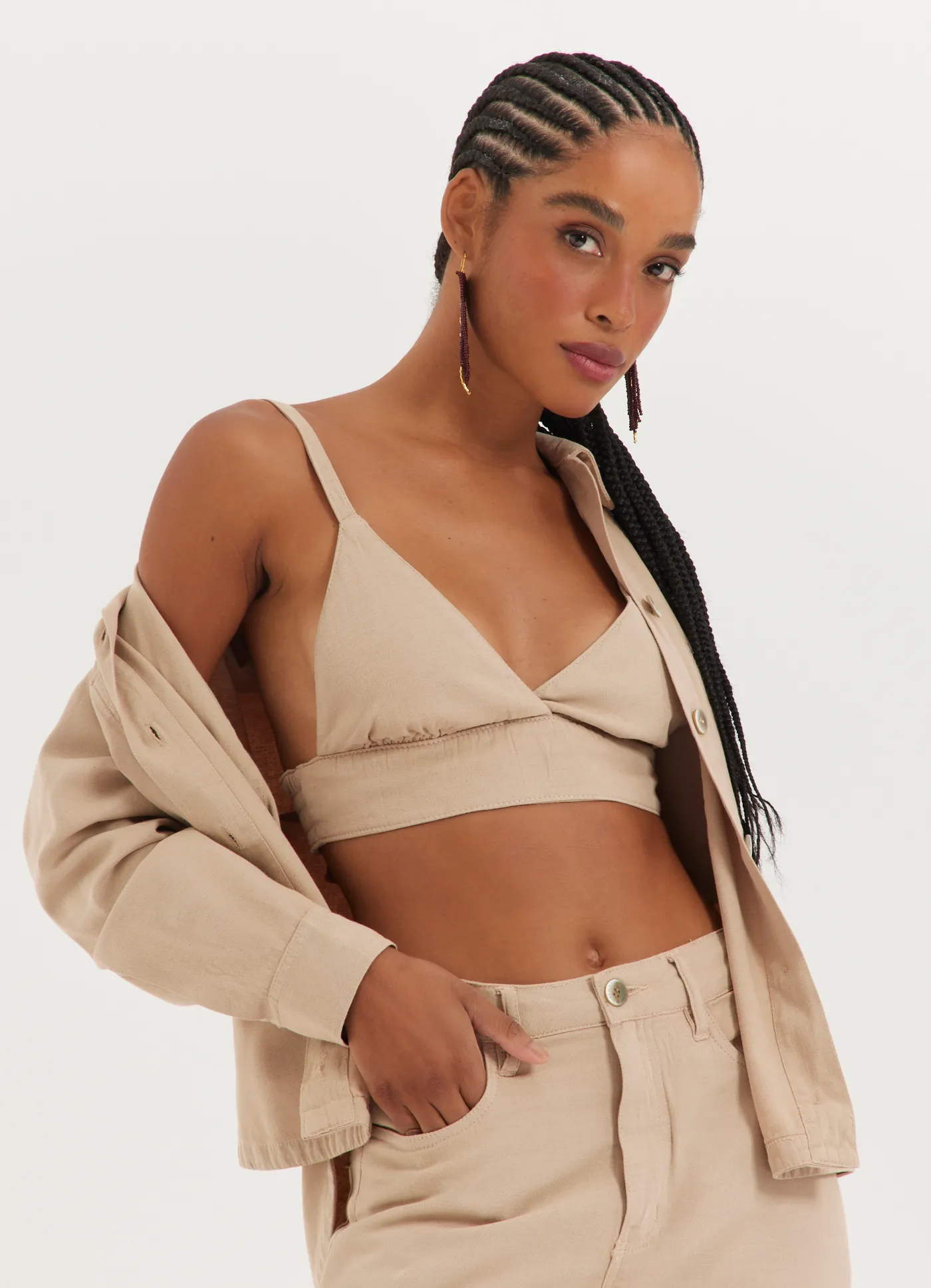 Top sarja linho areia