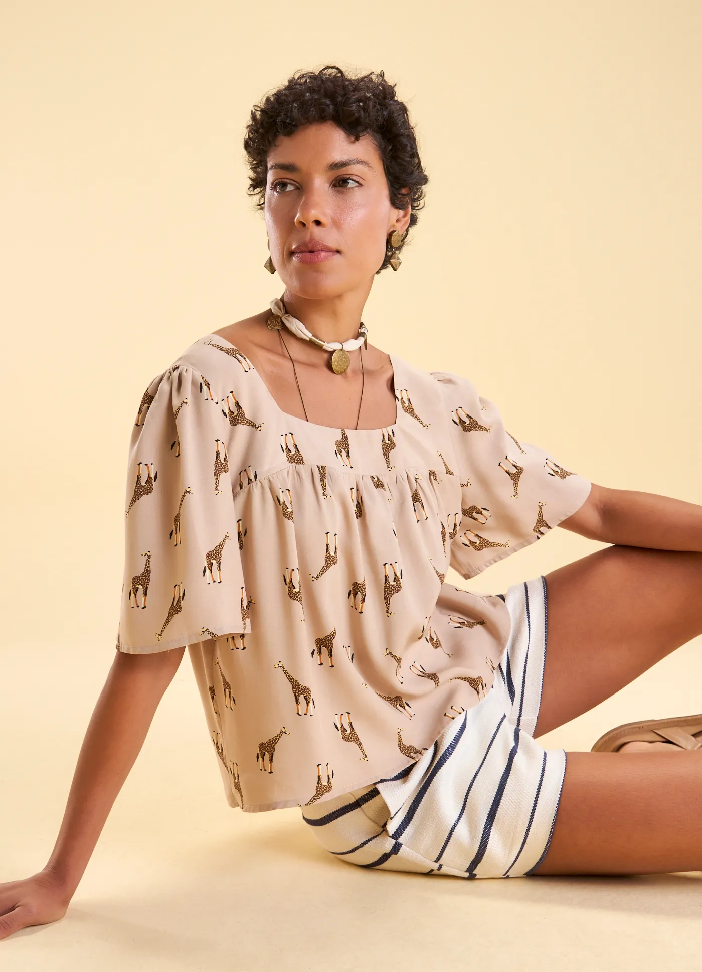 Blusa franzida estampada tambac