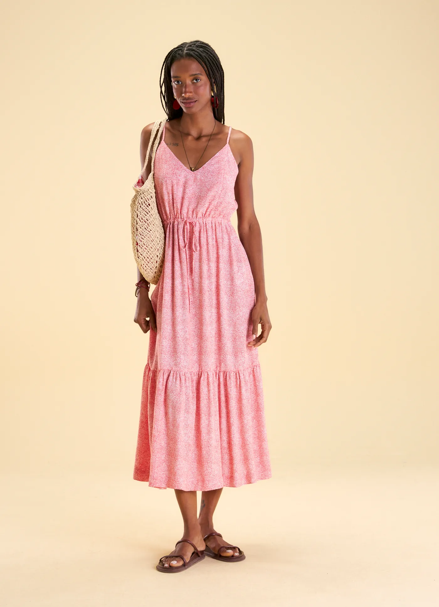 Vestido decote v amarração estampado pinga pinga