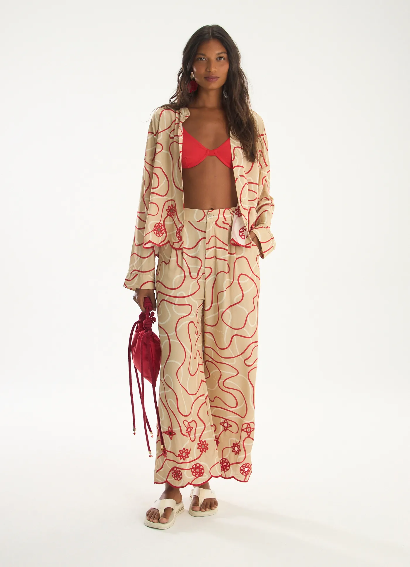 Calça estampada ondular