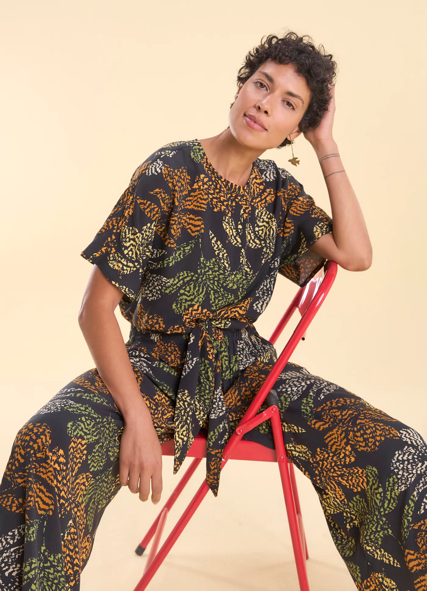 Blusa amarração estampada maia