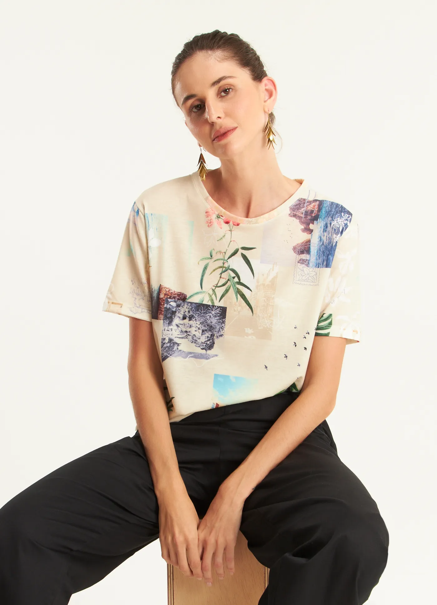 Blusa digital estampada álbum