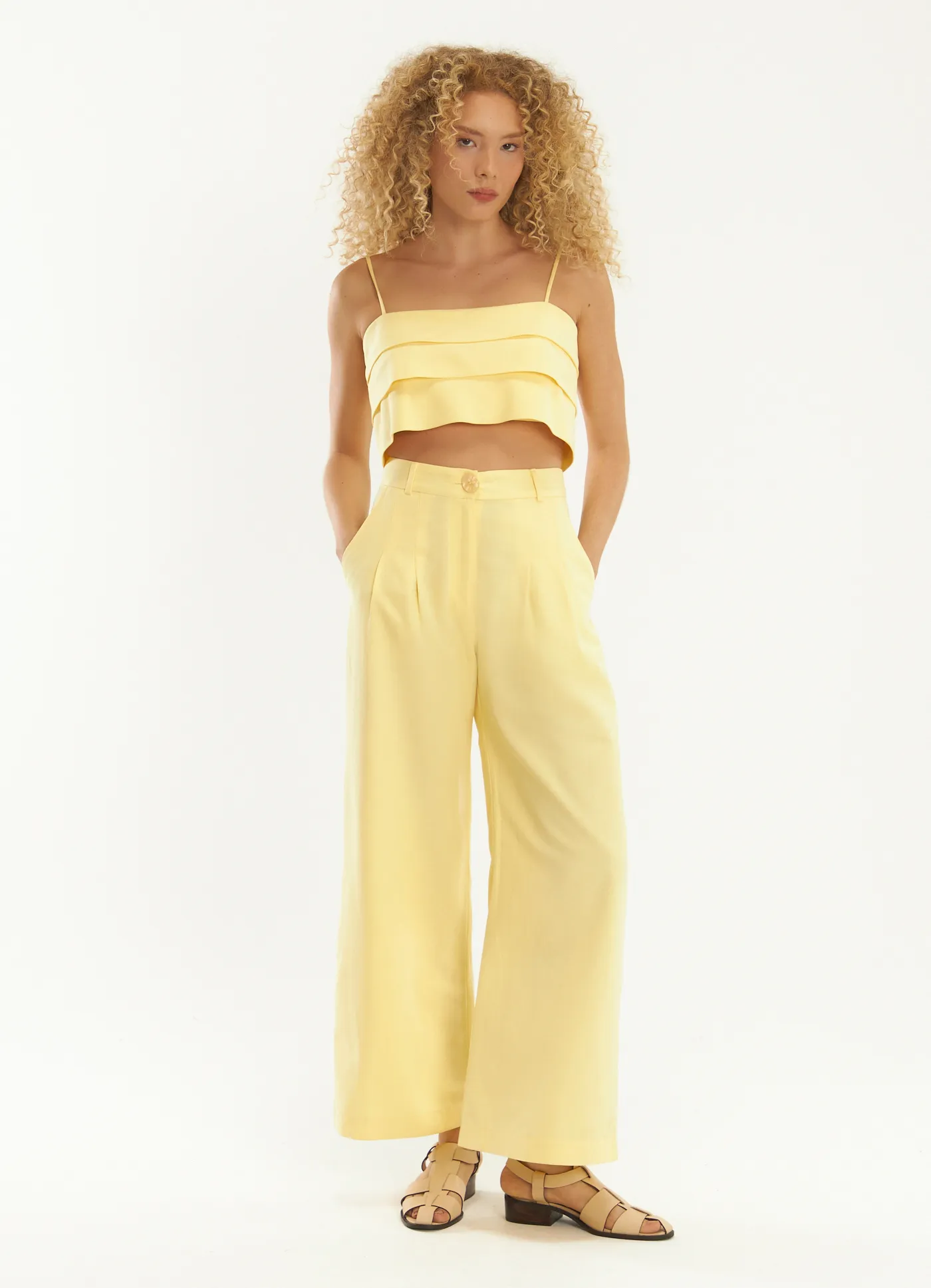 Calça linho alfaiataria summer amarelo