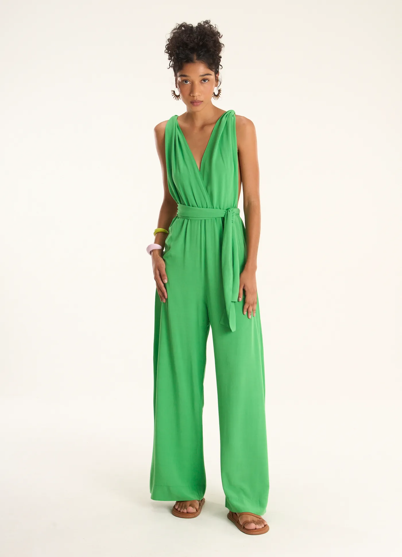 Macacão formas viscose leve verde