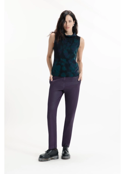 Calça Leather Denim Buckle Carrot Beringela