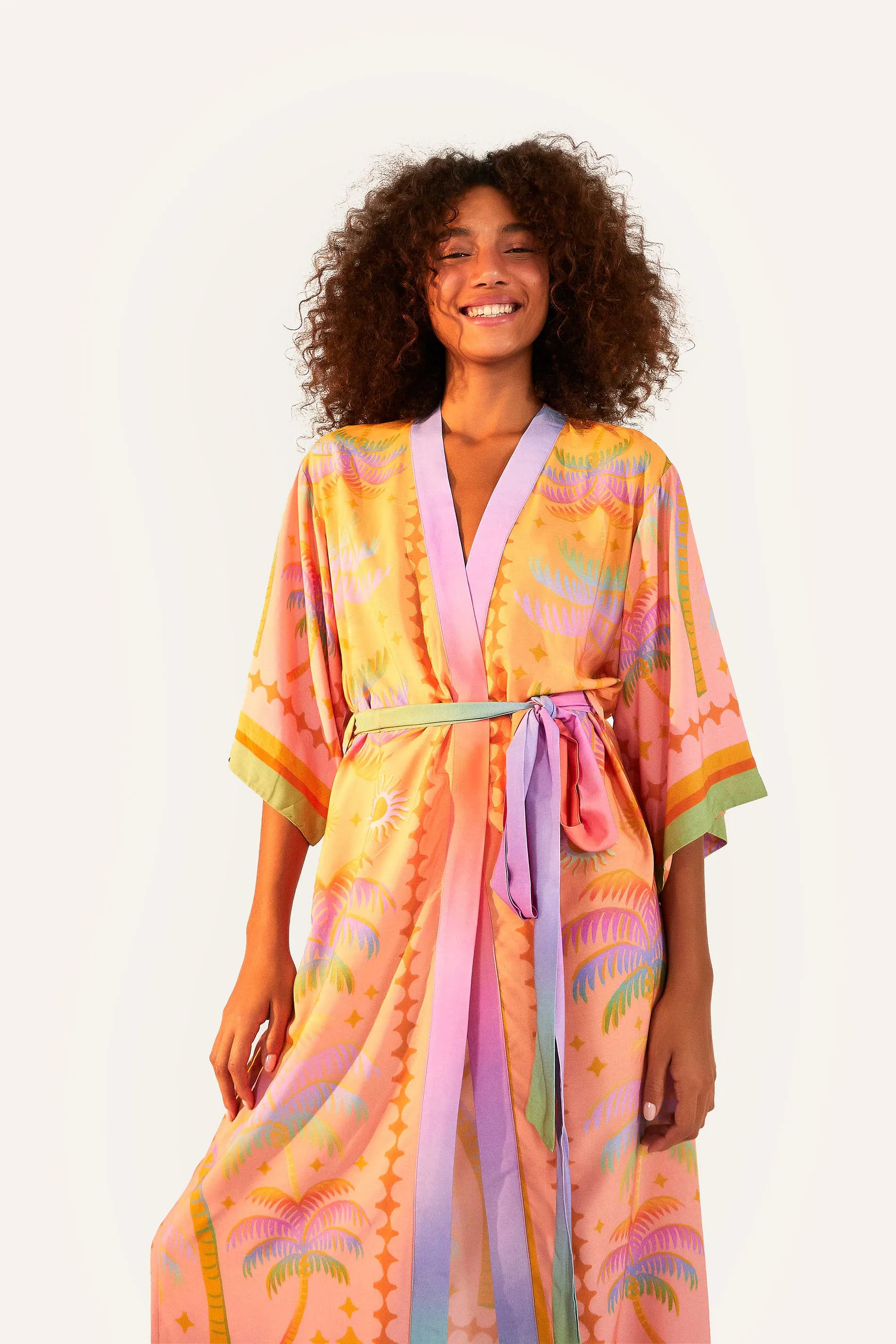 Kimono Cropped Estampado Arco Iris Tropical Lenço