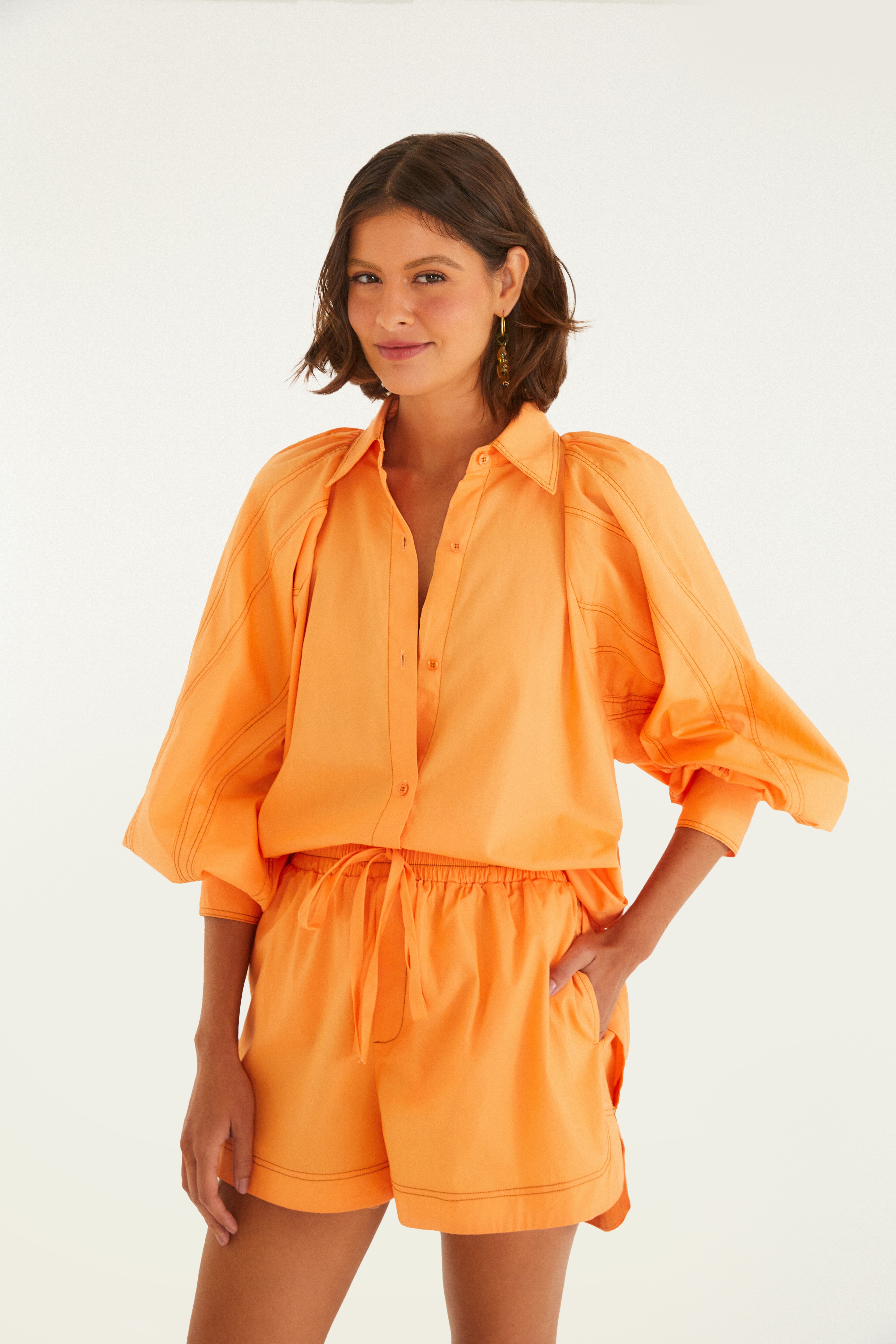 Short Elástico Pesponto