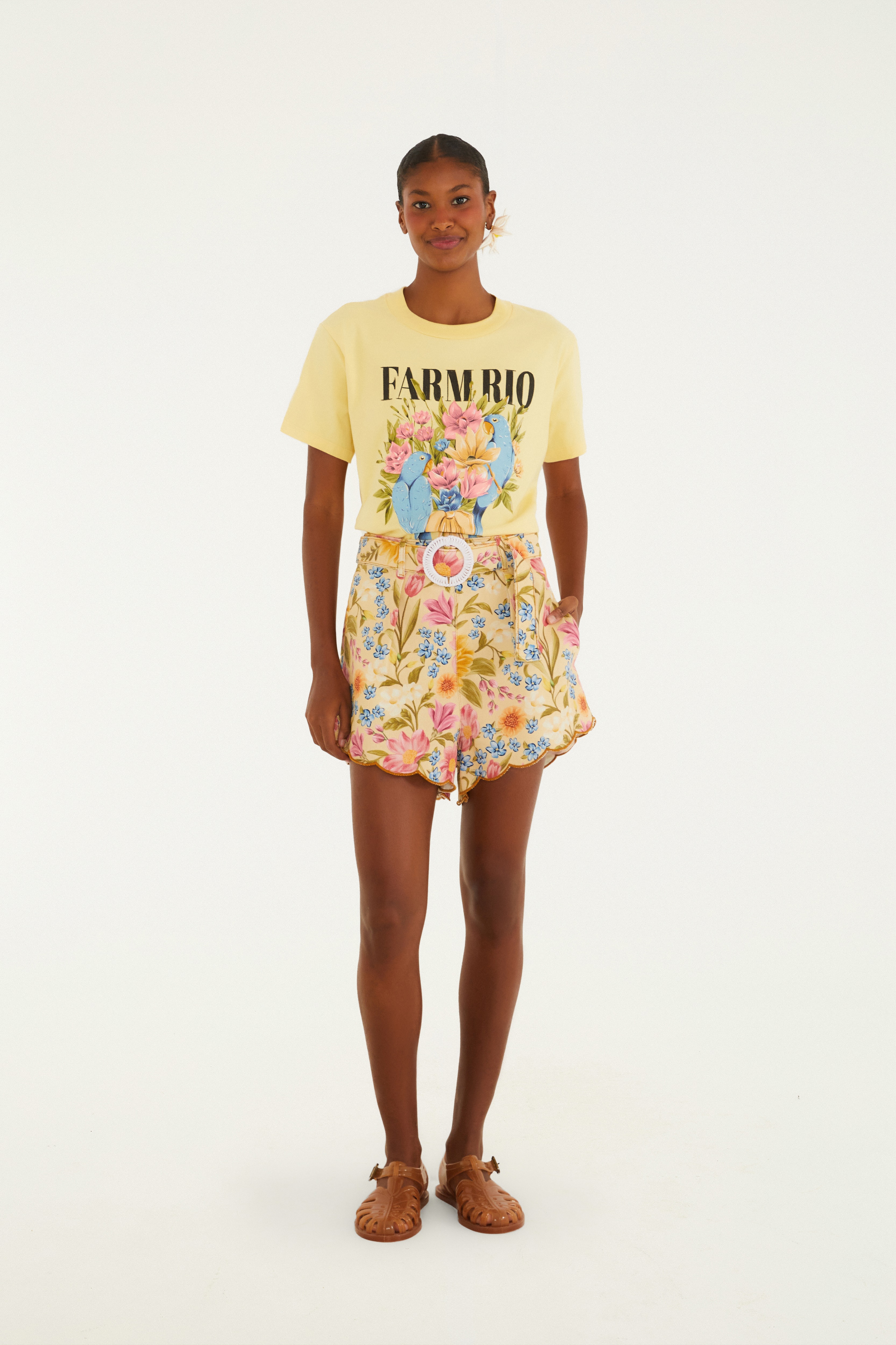 Short Sarja Floral Mari