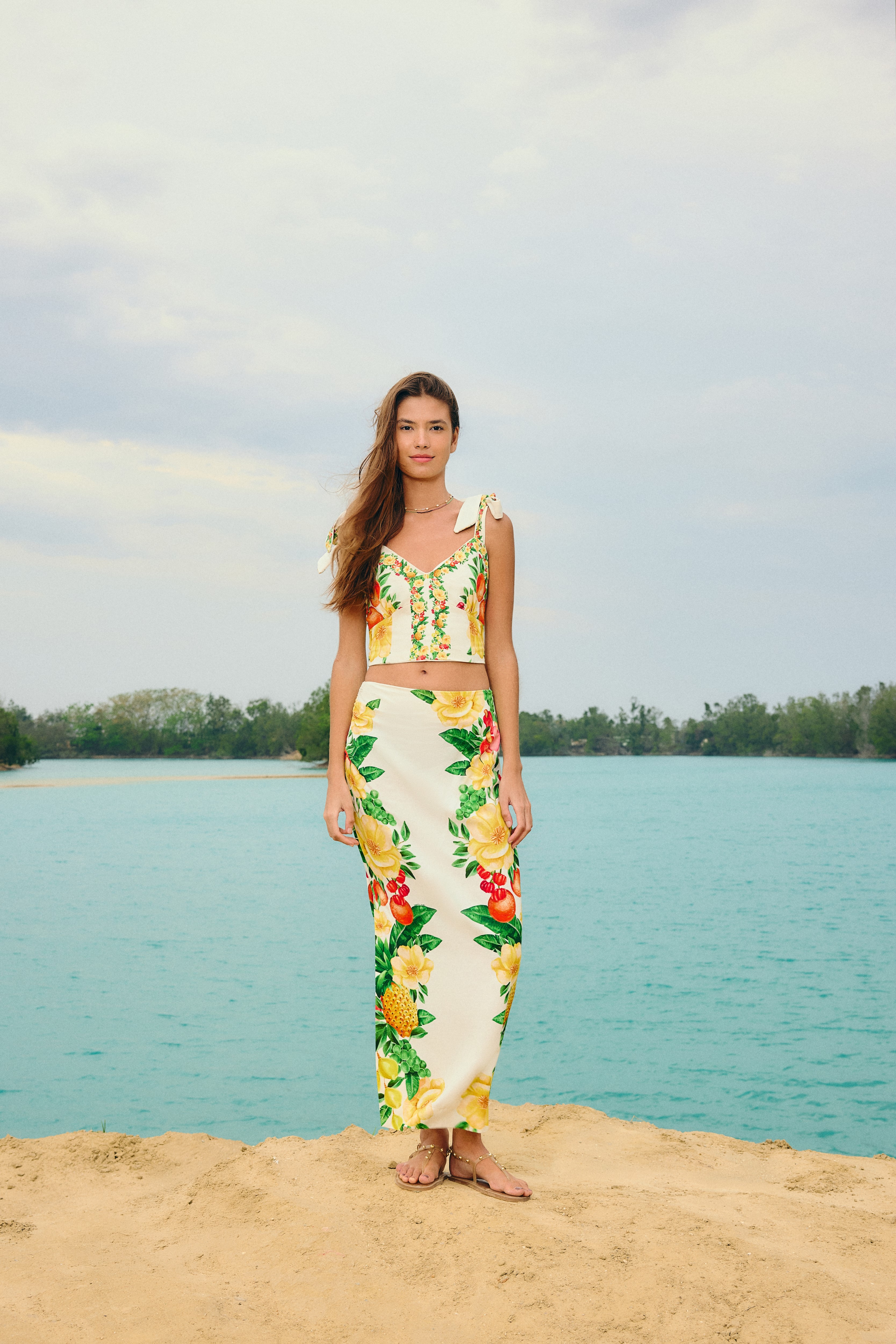 Saia Estampada Floral Picnic