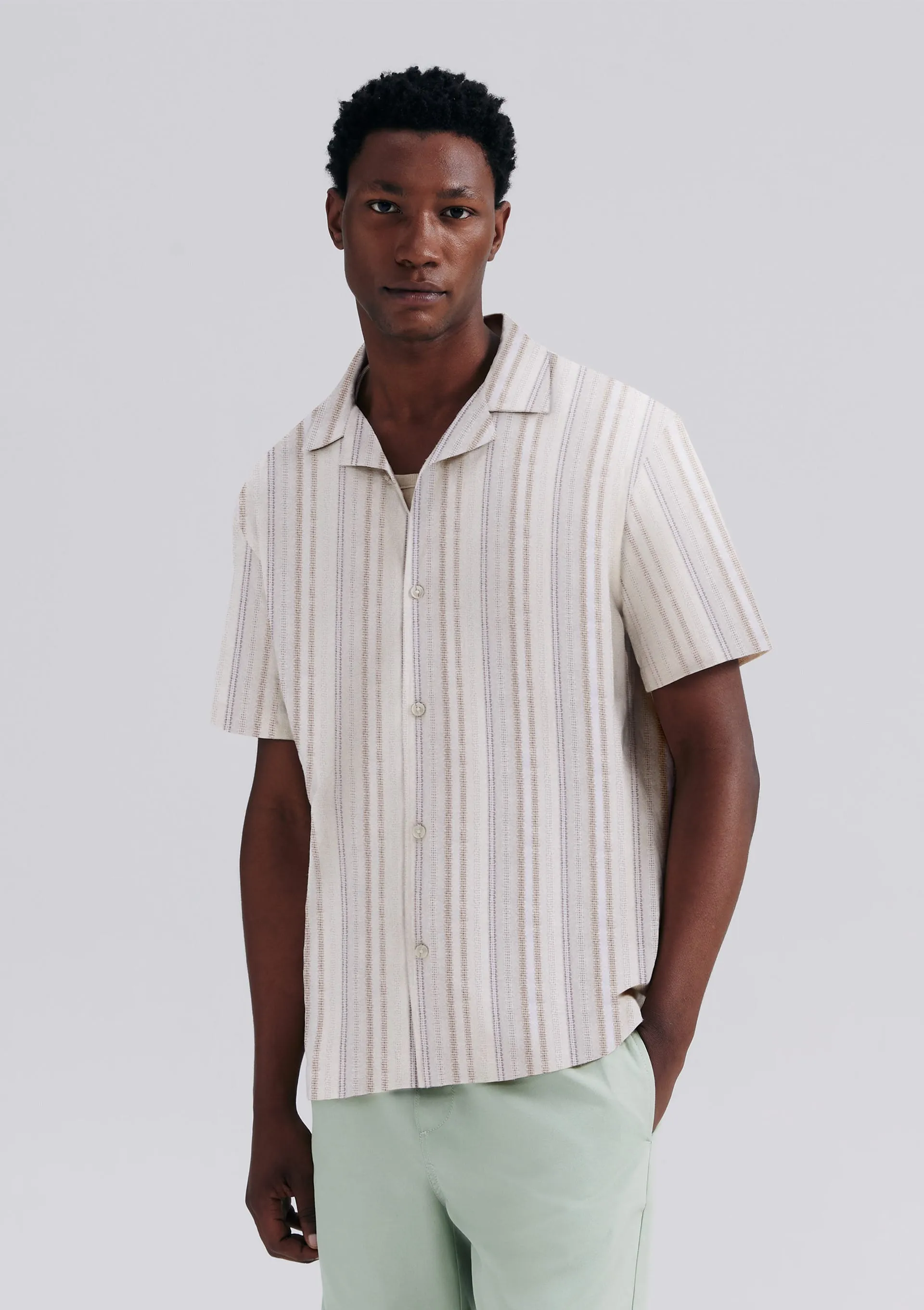 Camisa Masculina Manga Curta Fio Tinto - Creme