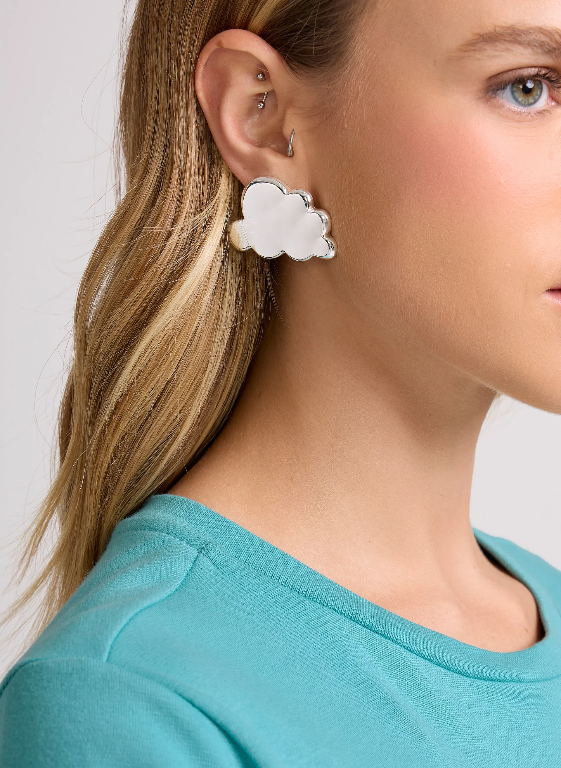 Brinco Clouds John John Feminino