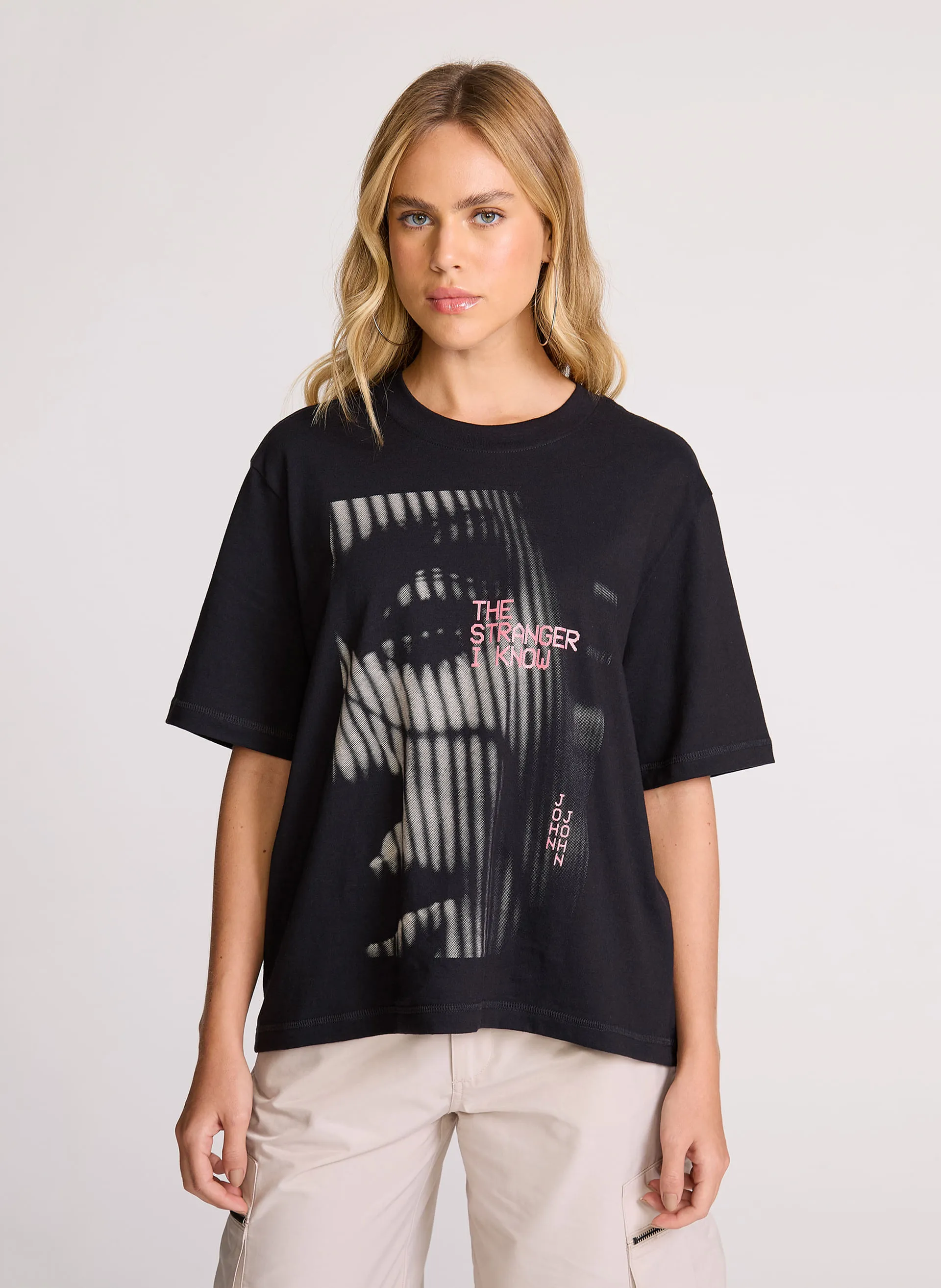 Camiseta Ampla The Stranger John John Feminina