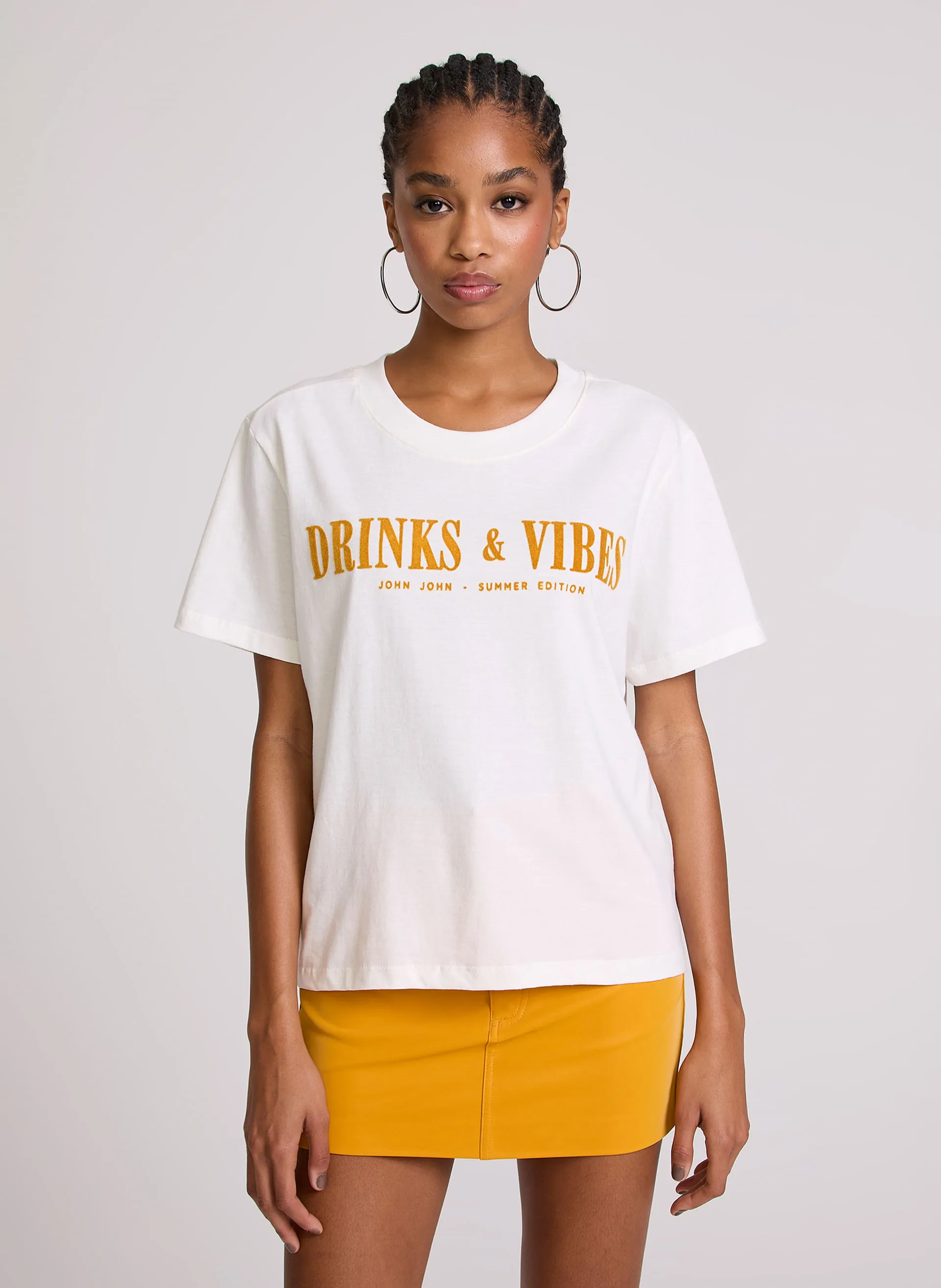 Camiseta Reta Drink Vibes John John Feminina