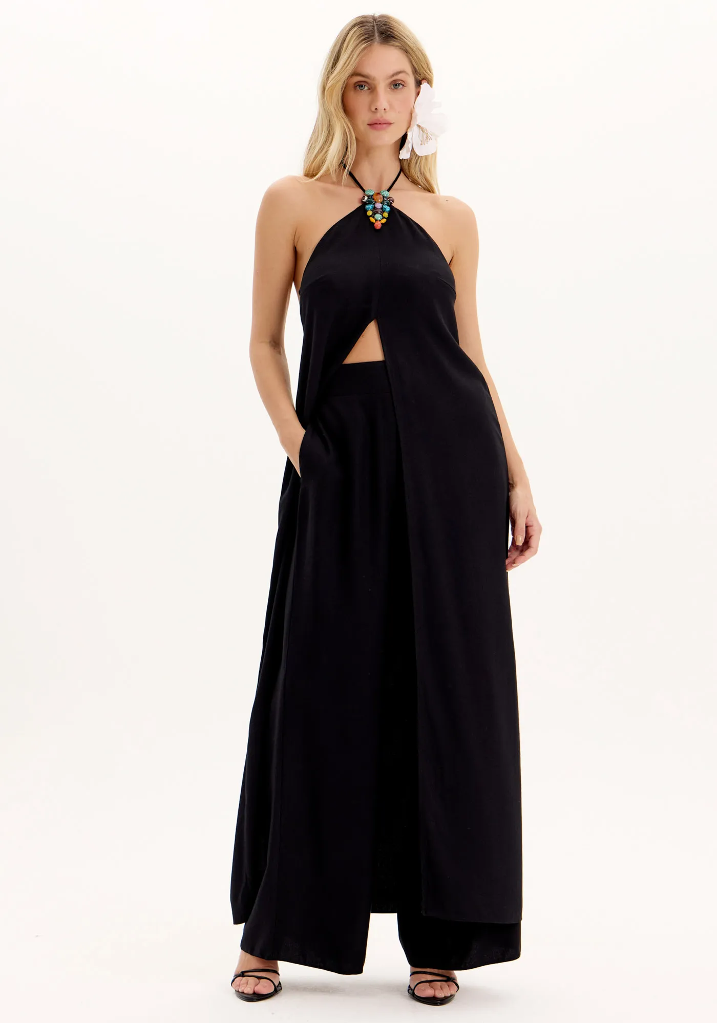 Blusa Alongada Frente Única Com Aplicações