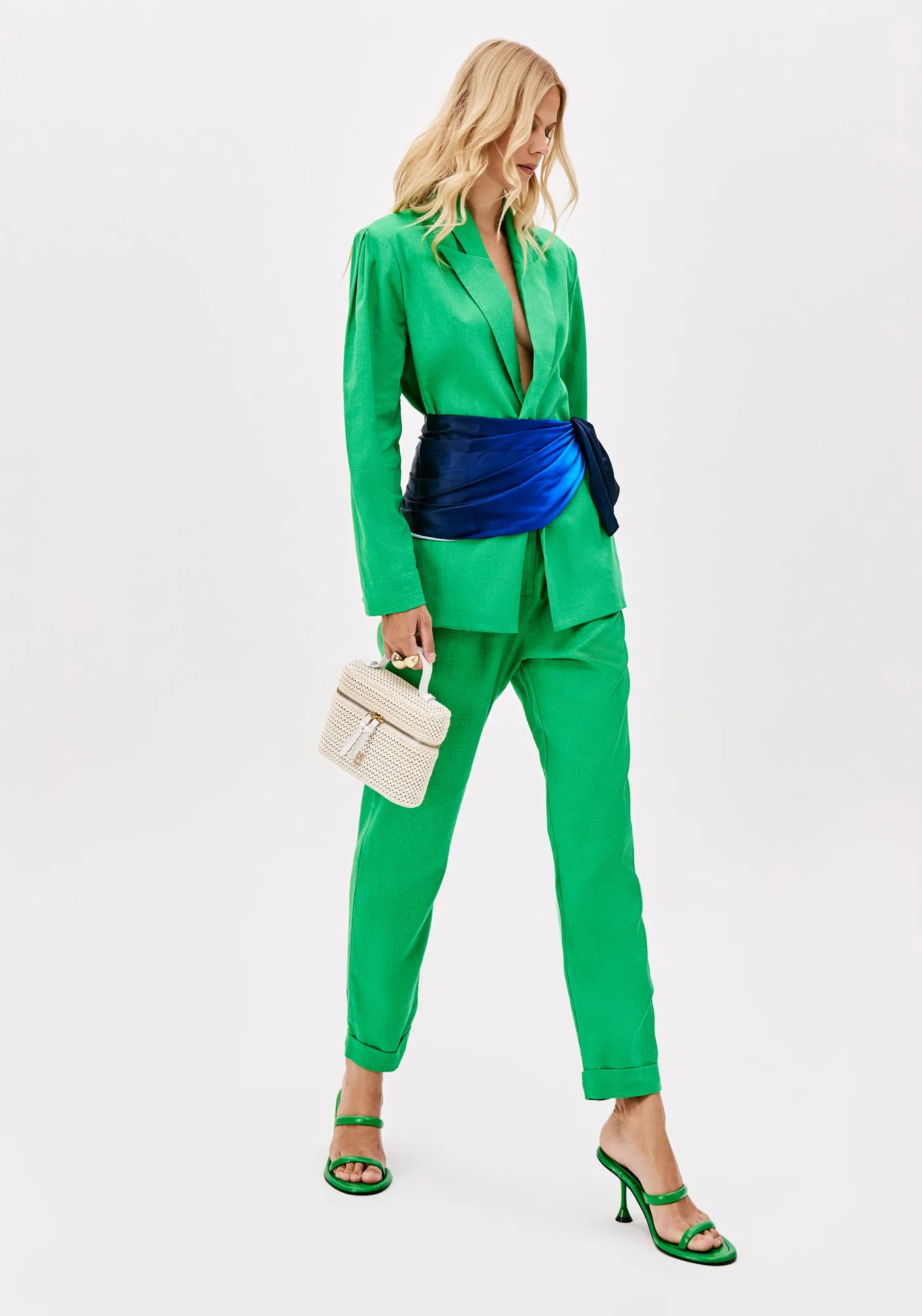 Calça Carrot Cintura Alta Com Linho