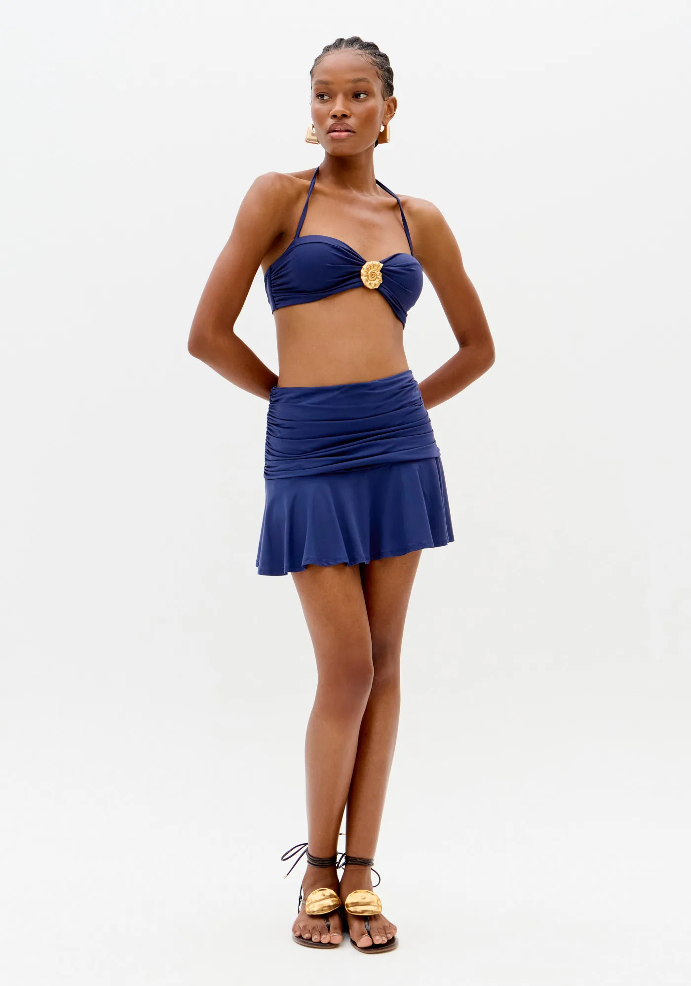 Saia Curta Com Babados