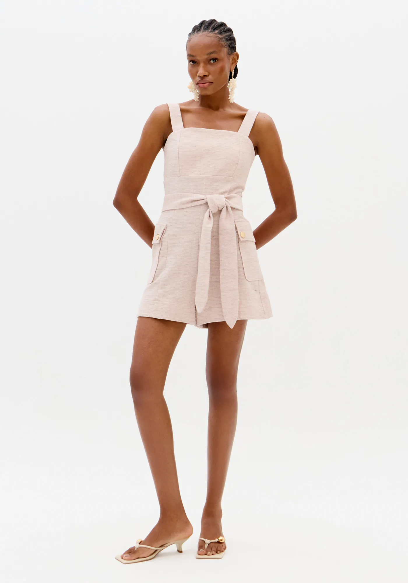 Macacão Curto Com Alças