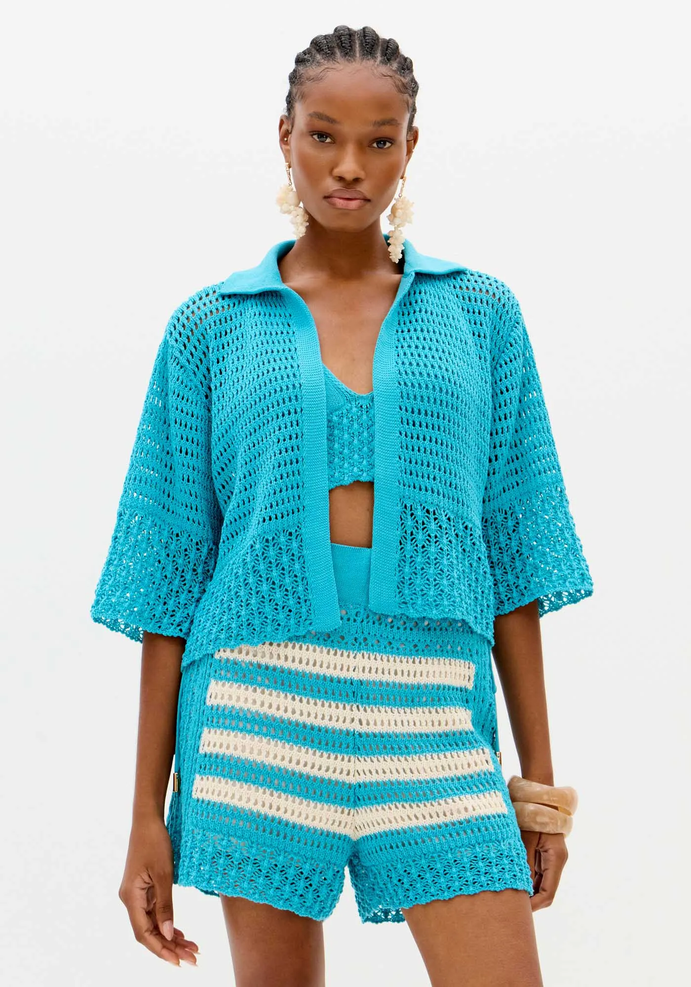 Camisa Curta Tricô Manga Média