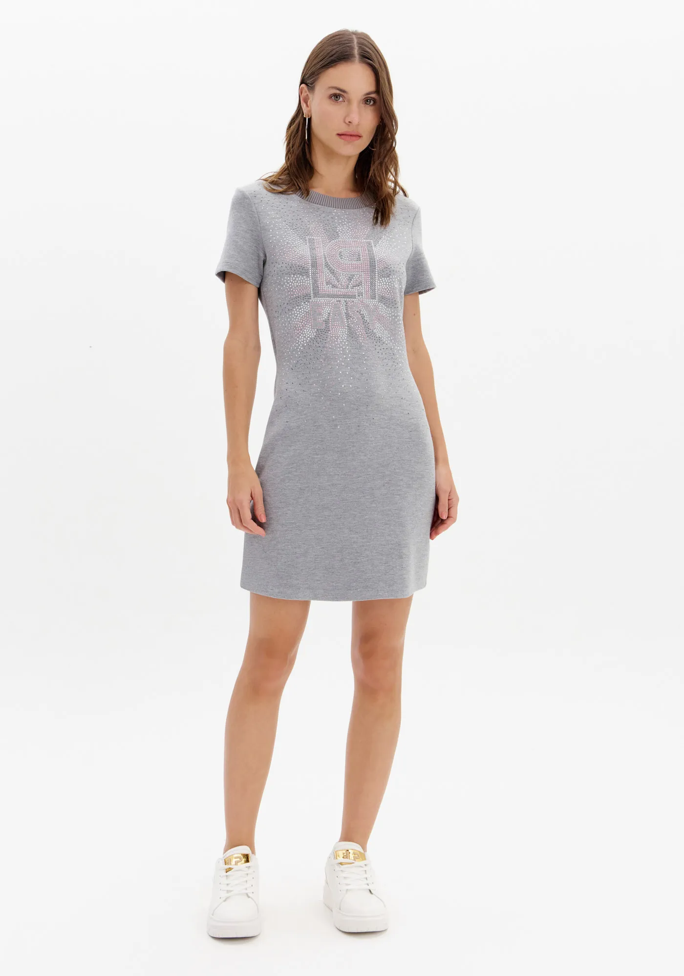 Vestido Curto Manga Curta Com Aplicações De Brilhos