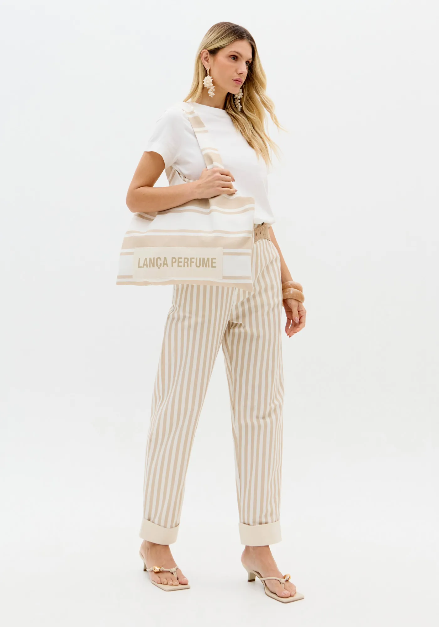 Kit Com T-shirt E Bolsa Estampada