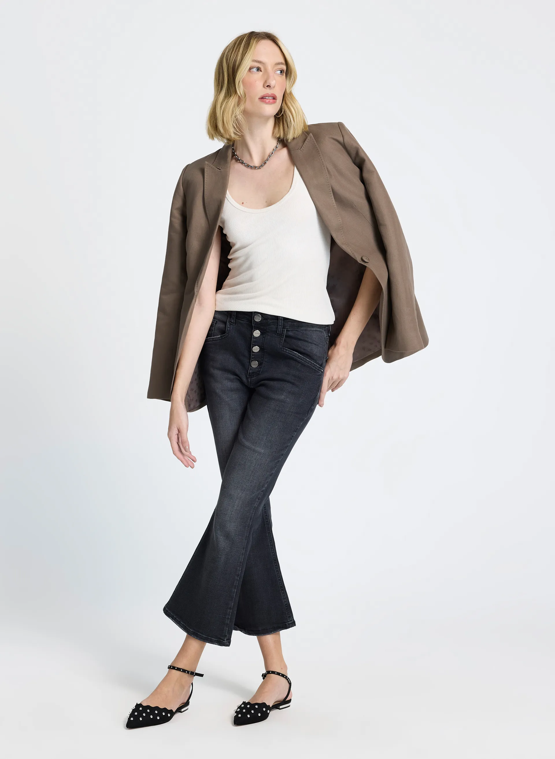 Calça Le Lis Paula Bootcut Dark Jeans Feminina