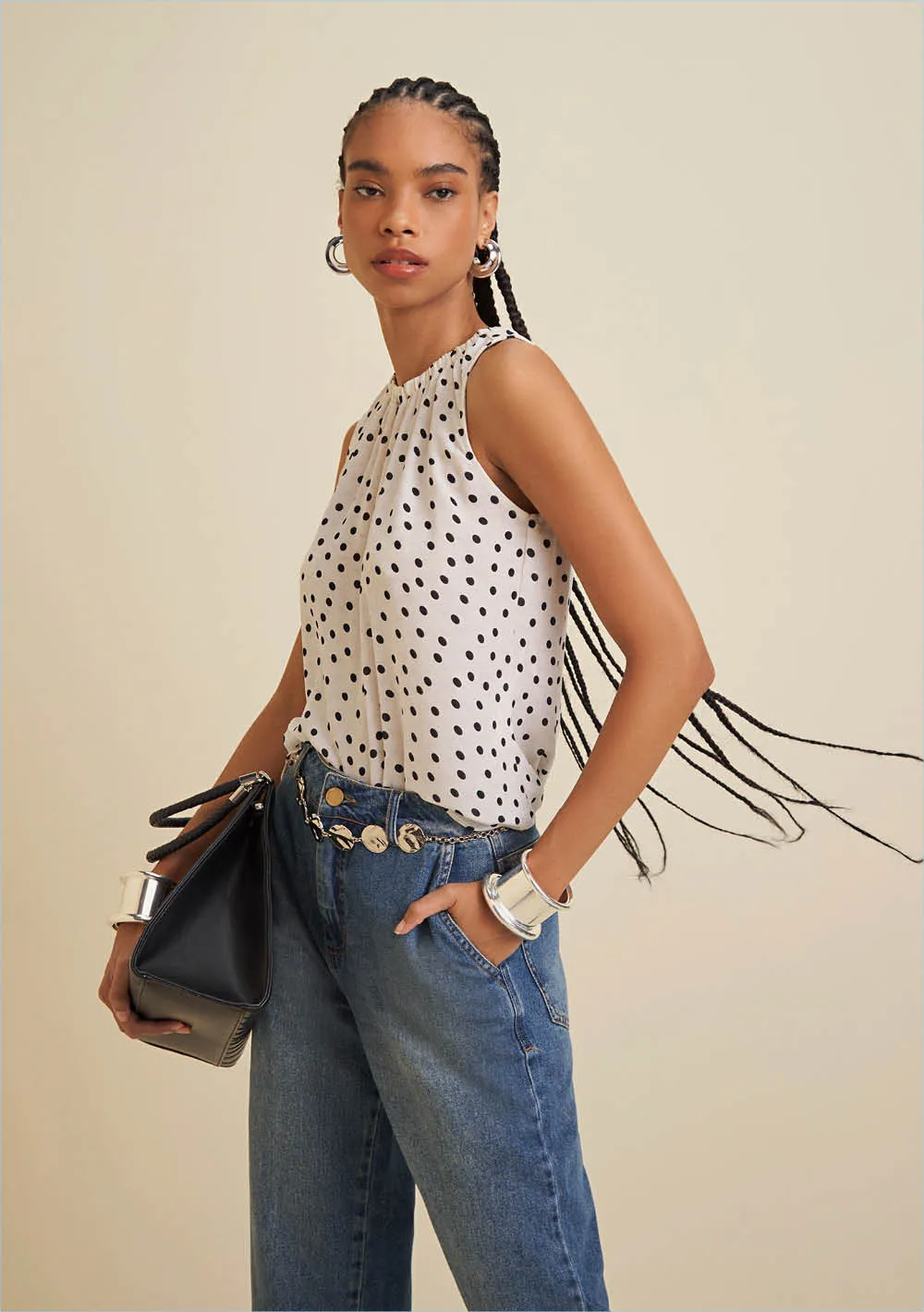 Regata Morena Rosa Decote Redondo Detalhe Elástico Preto