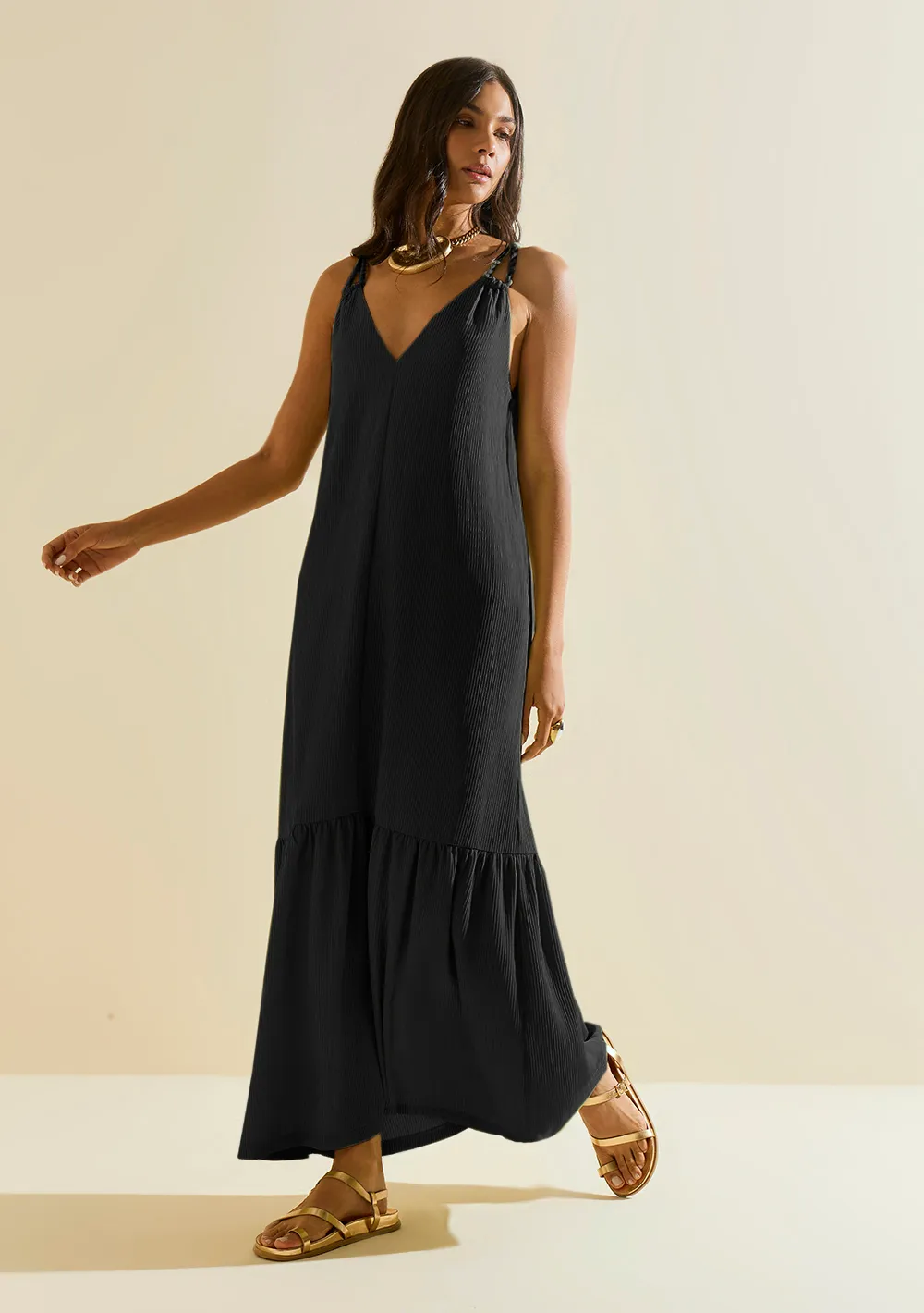 Vestido Morena Rosa Solto Decote V Com Alça Longo Preto