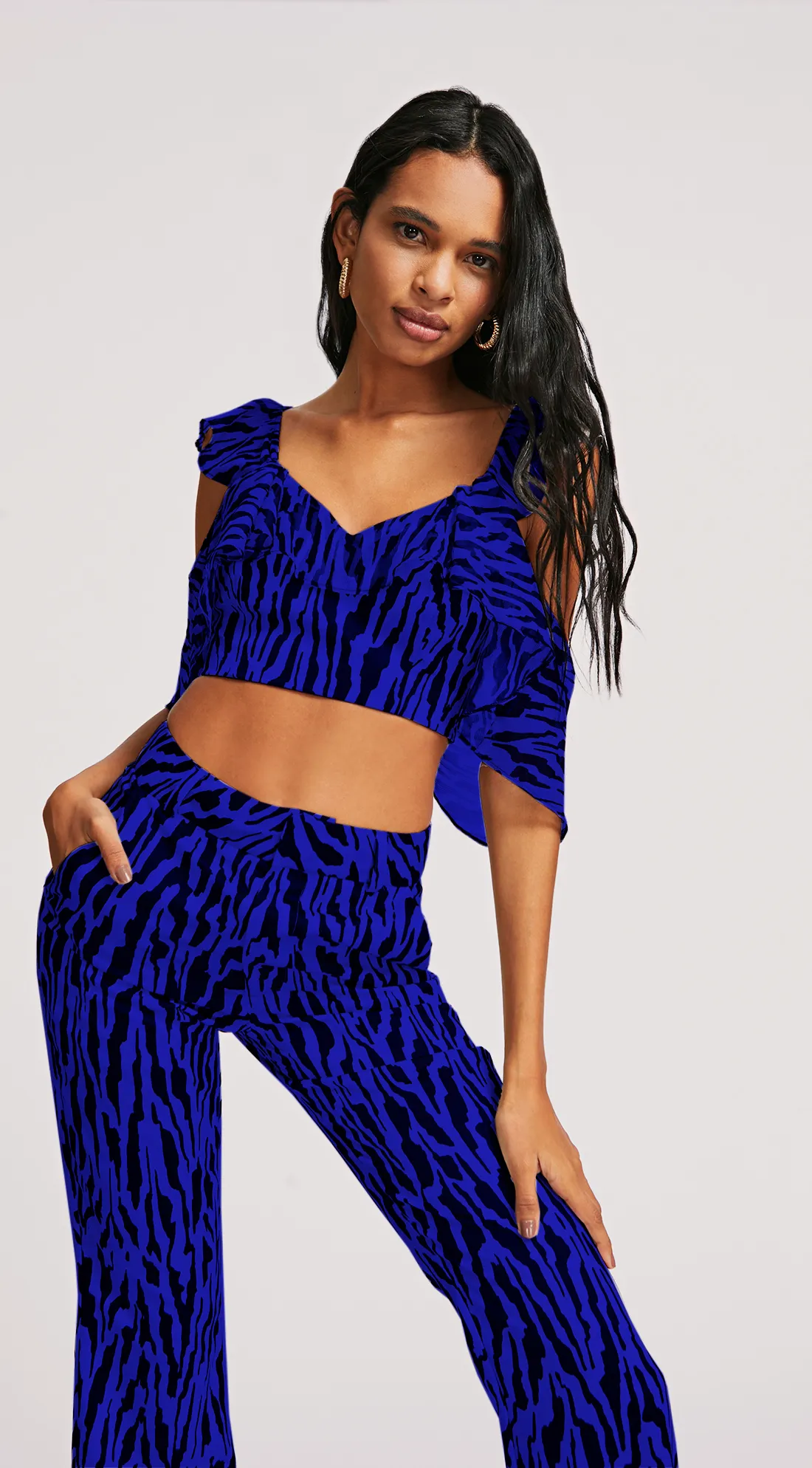 Blusa Morena Rosa Decote V Alça Com Babado Azul