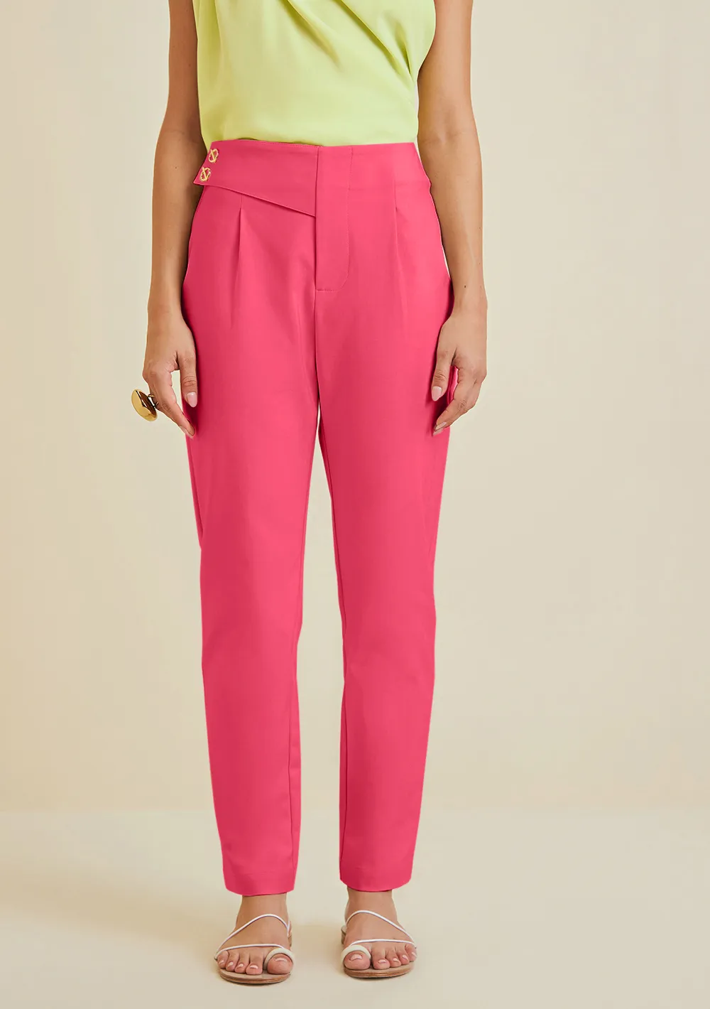 Calça Morena Rosa Slim Cós Alto Detalhe Cós Laranja
