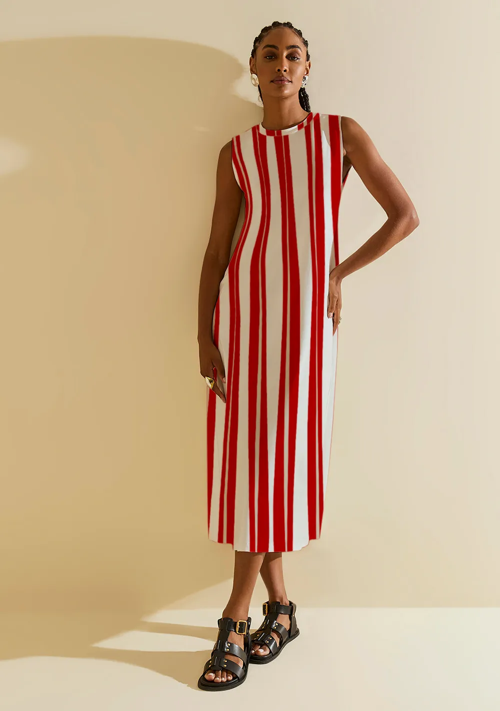 Vestido Morena Rosa Solto Decote Careca Sem Manga Midi Bege