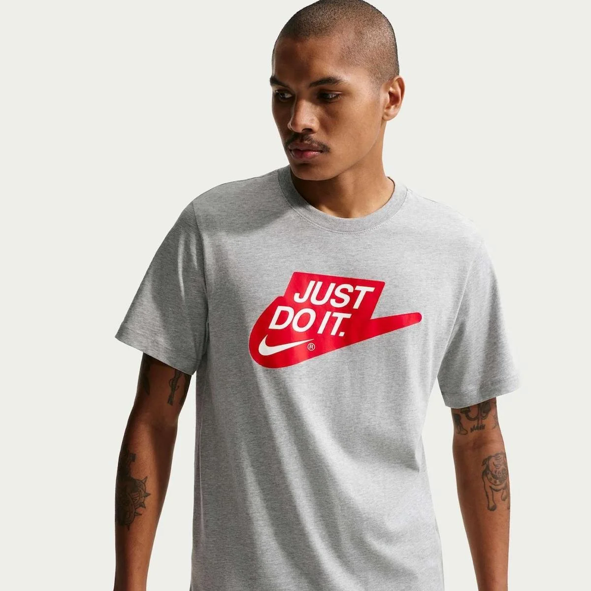 Camiseta Nike Sportswear JDI Masculina