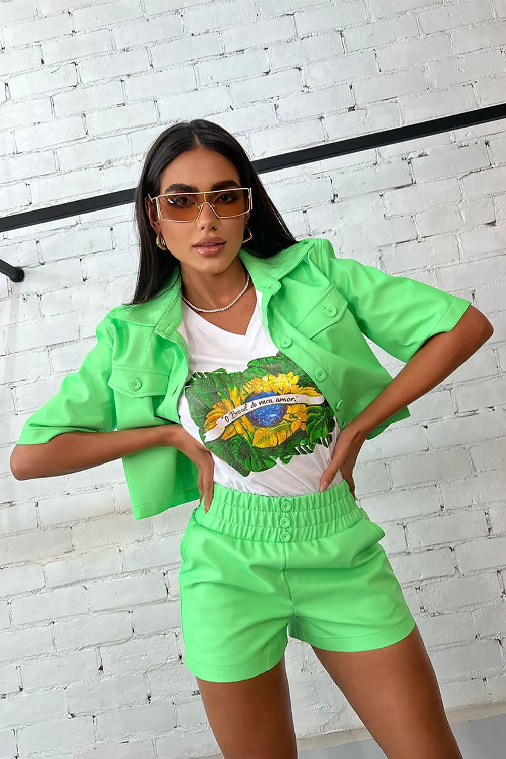 Short Feminino Couro Pu Cós Elástico Smk Verde Claro