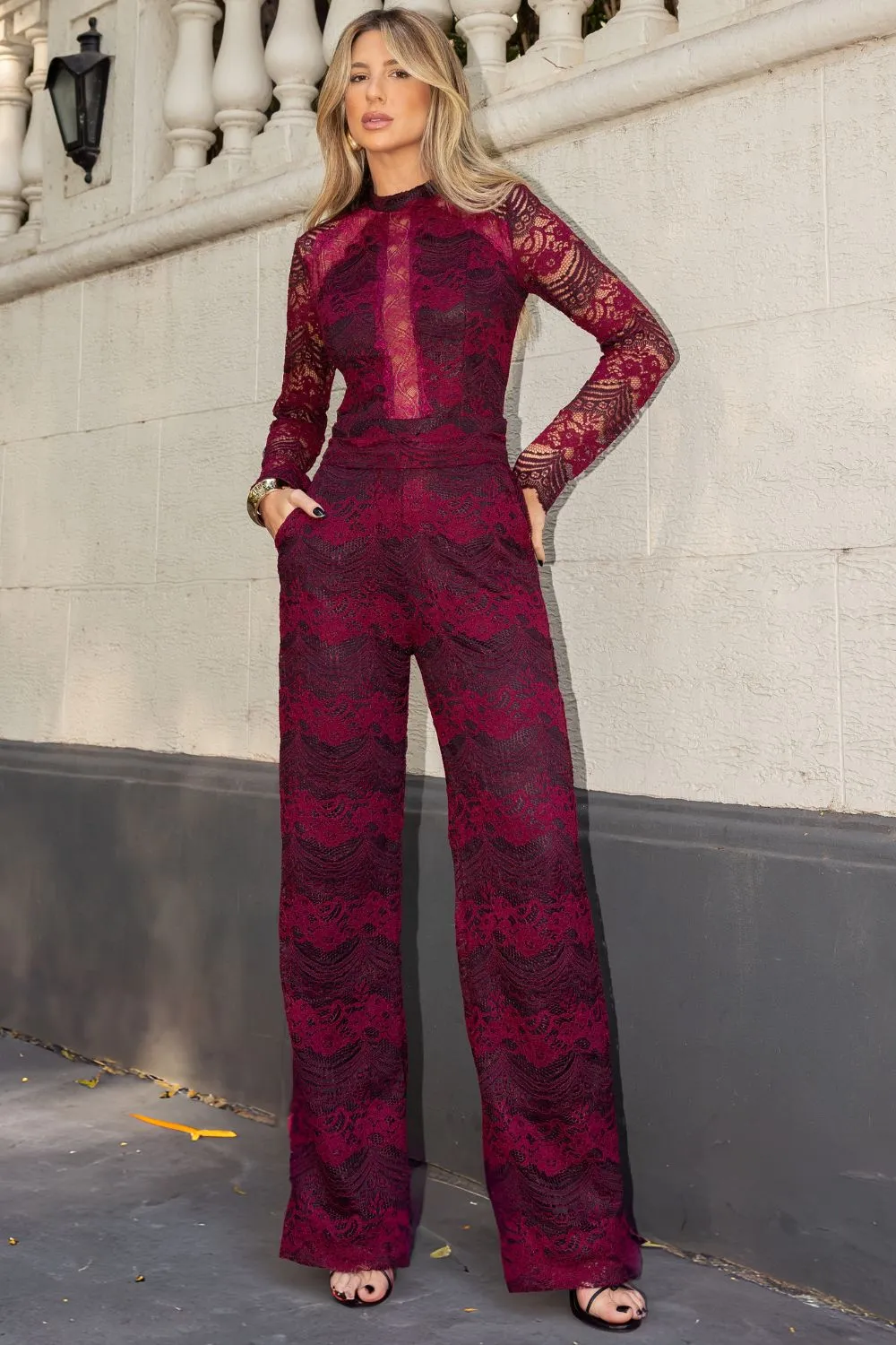 Macacão Feminino Renda Com Manga Longa Smk Vinho