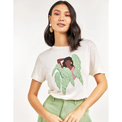 T-Shirt Mulher Begonia