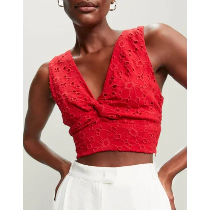 Regata Decote v Laise