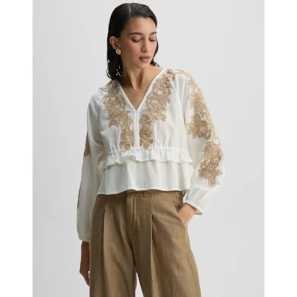 Blusa Bordado Floral Neutro
