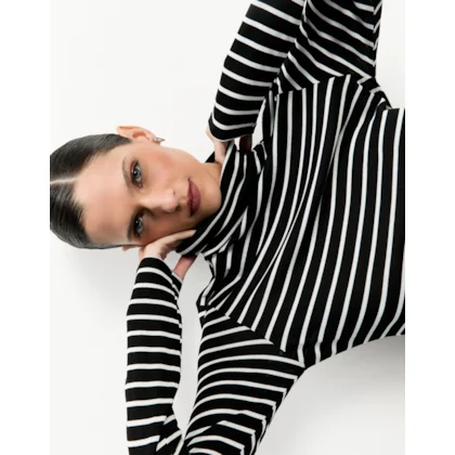 Blusa Malha Listra Manga Longa