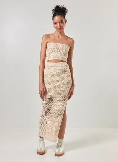 saia midi crochê areia fenda