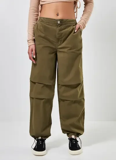 calça parachute em sarja verde militar