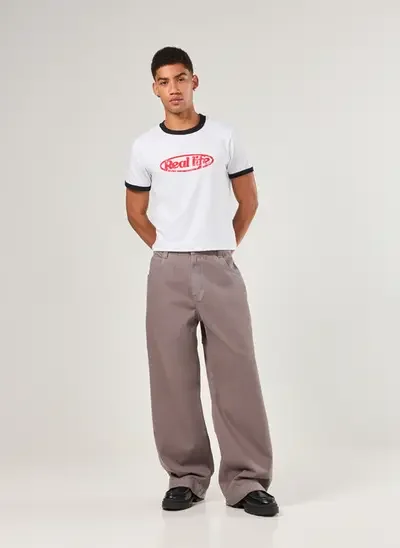 calça sarja oversized