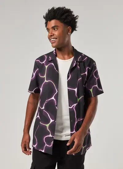 camisa box estampa cyber