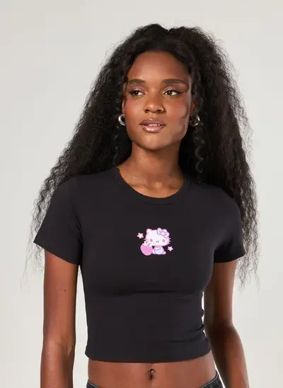 mini tee preta hello kitty