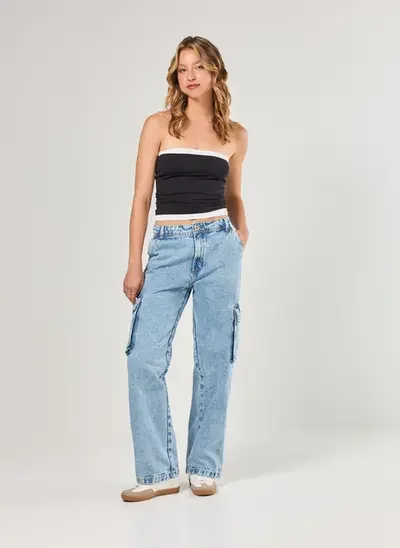 calça jeans cargo cintura baixa
